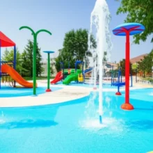 시원한-여름-노원구-물놀이터에서-아이들이-안전하게-물놀이를-즐기는-모습을-묘사한-3D-이미지