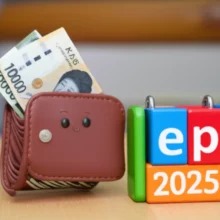 2차-민생지원금-신청-기간을-알리는-달력과-돈이-들어있는-지갑-이미지.-민생회복지원금-신청-방법을-상징하는-귀여운-그림.