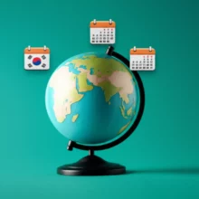 아시아-지도를-배경으로-한-한국,-중국,-일본의-달력-변화를-보여주는-3D-일러스트.-한국과-중국-위에는-음력-달력과-양력-달력이-함께-떠-있고,-일본-위에는-양력-달력만-떠-있어-동북아-삼국의-명절-문화와-달력-사용-차이를-부드럽게-보여줍니다.